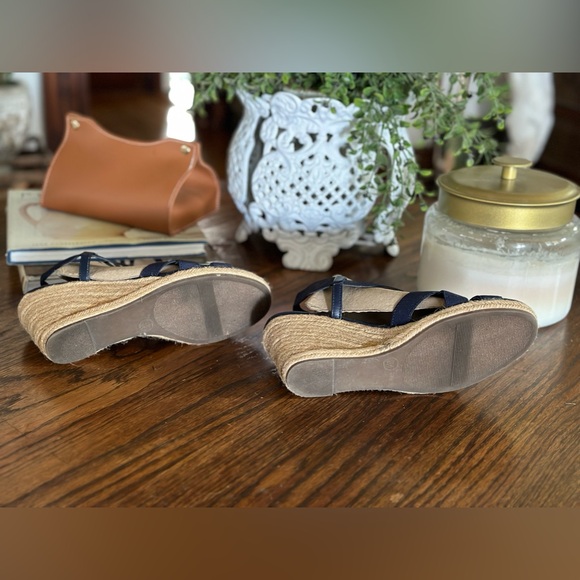 Woven wedge sandals, navy blue Merona Target brand, size 8.5 - Picture 6 of 7